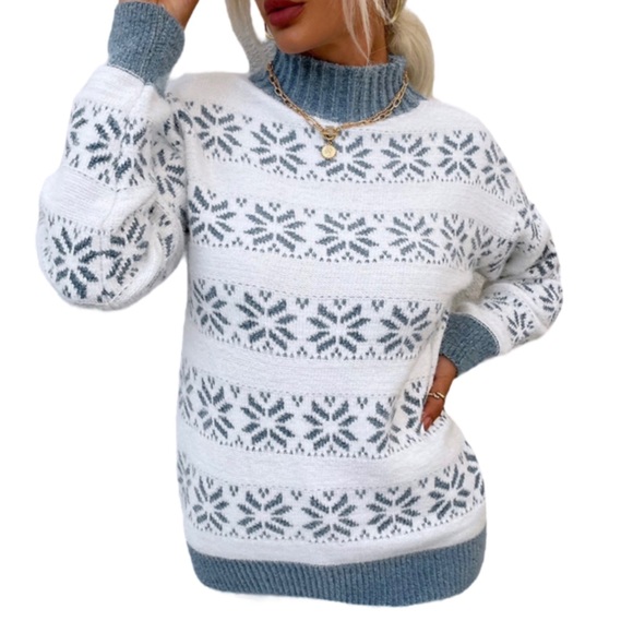 Snowflake Mock Turtleneck in White & Blue - Picture 3 of 4